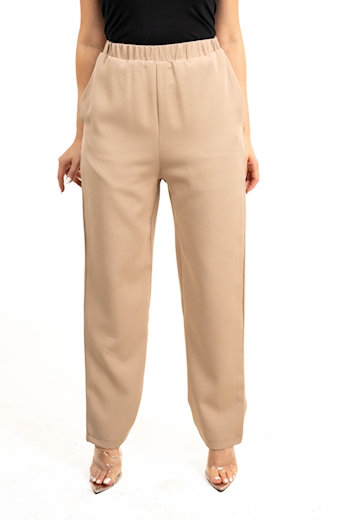 صورة بنطلون نسائي